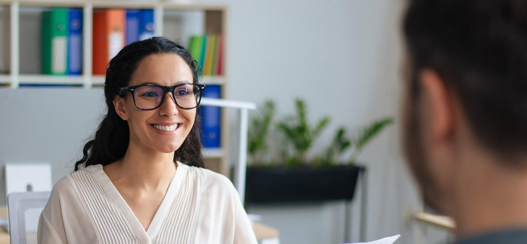 femme-sourire-entretien